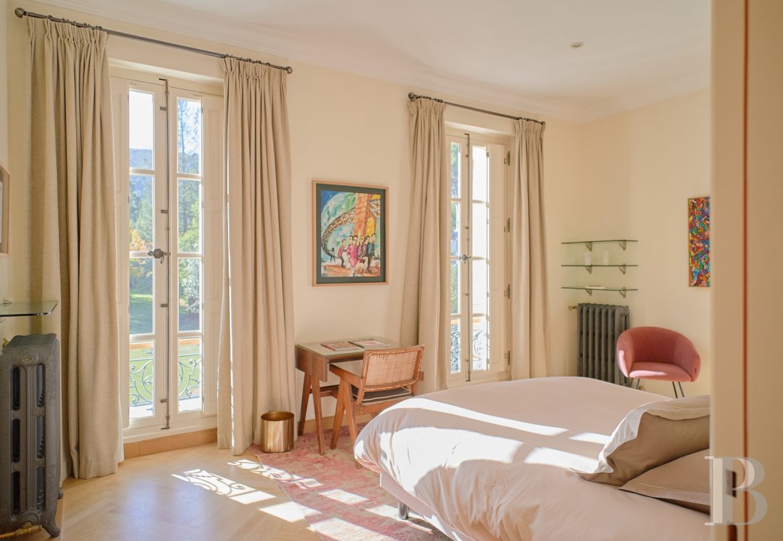 A patrician mansion in seven-hectare parkland in Marseille on the edge of the city and facing the calanques - photo  n°22